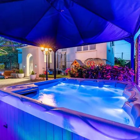 Apartamento Bracic Premium With Outdoor Pool And Sauna 2 Sukošan