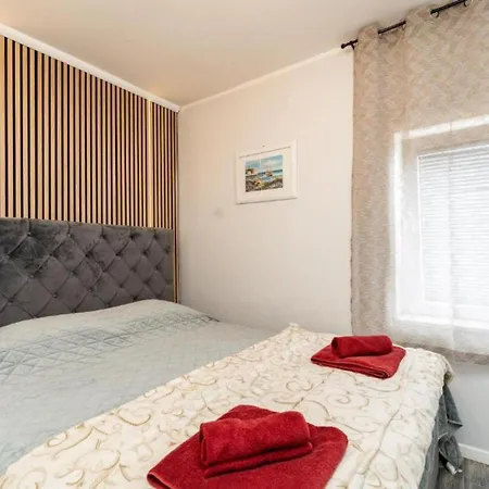 Apartamento Bracic Premium With Outdoor Pool And Sauna 2