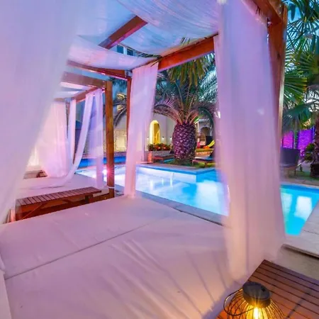 Bracic Premium With Outdoor Pool And Sauna 2 Apartamento *