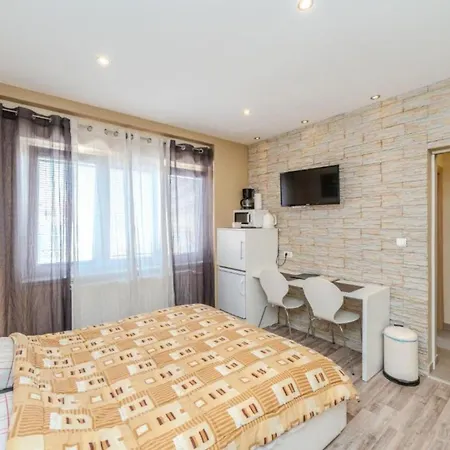 Apartmán Bracic Premium With Outdoor Pool And Sauna 2 Sukošan