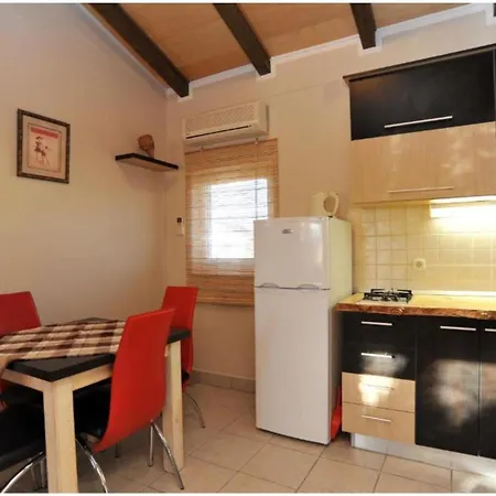 Apartamento Bracic Premium With Outdoor Pool And Sauna 2 Sukošan