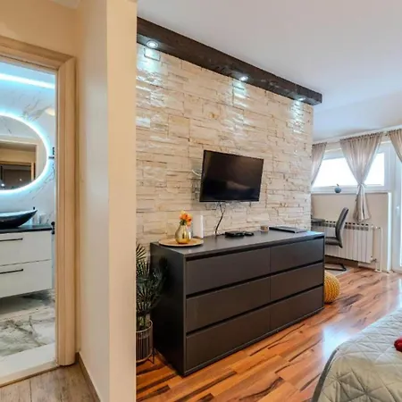 Apartmán Bracic Premium With Outdoor Pool And Sauna 2 Sukošan